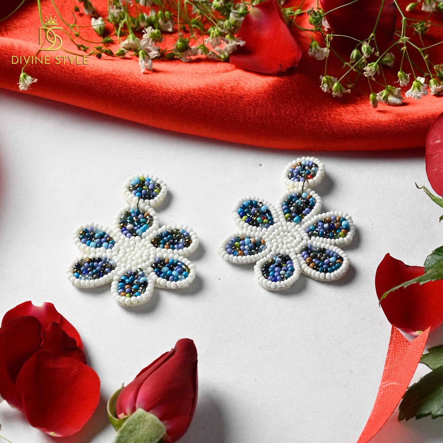 Divine Style Pearl Earrings (Blue)