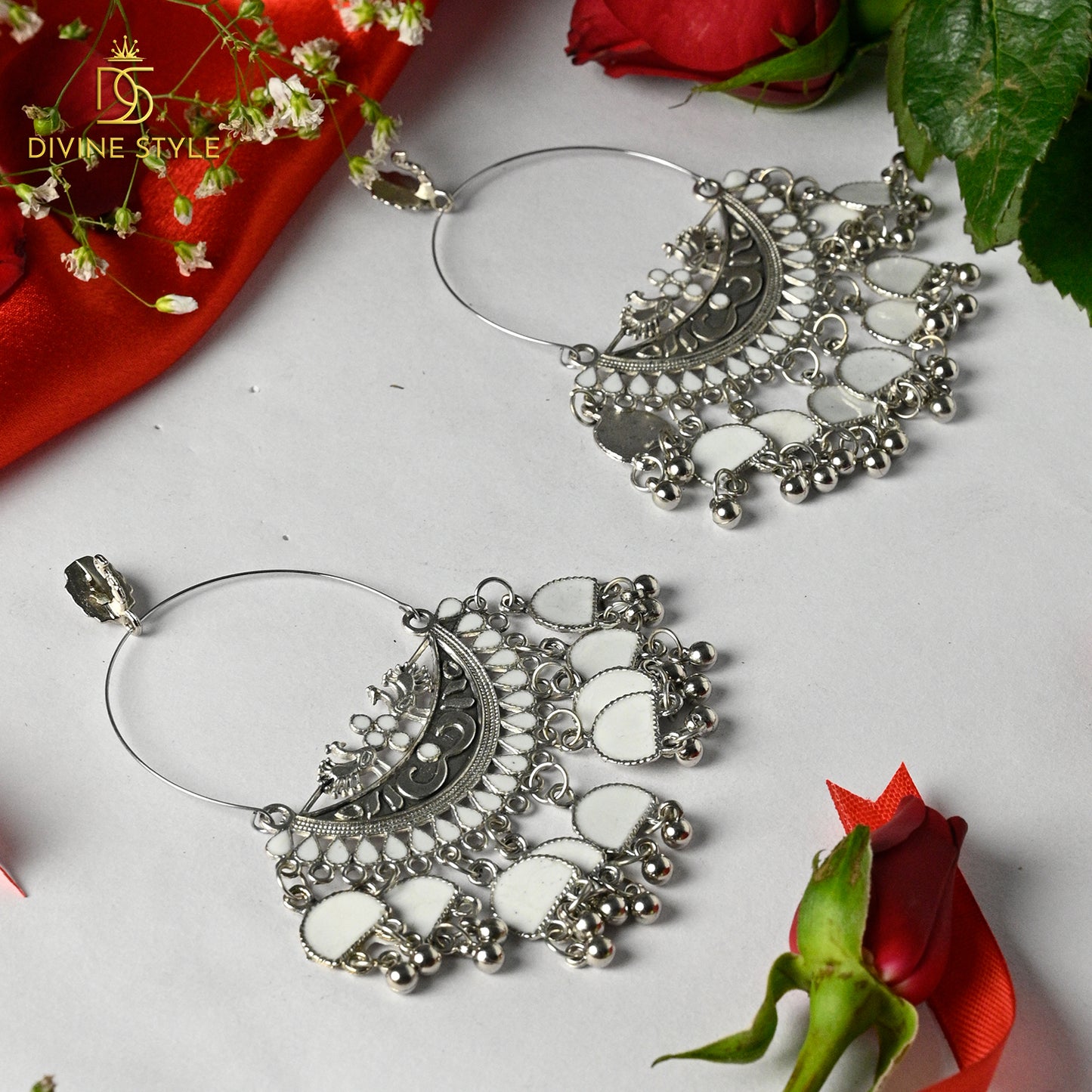 Divine Style Ethnic Jhumka (White)