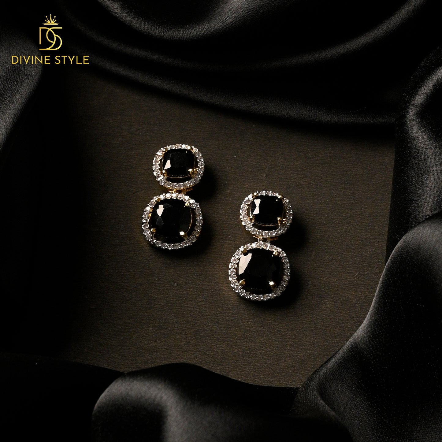 Divine Style Choker Necklace With Earrings (Black)