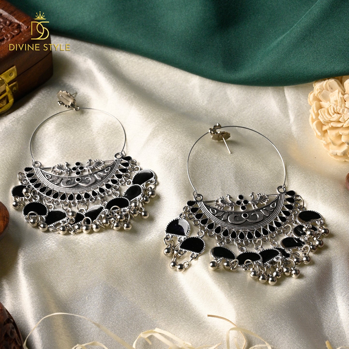 Divine Style Ethnic Jhumka