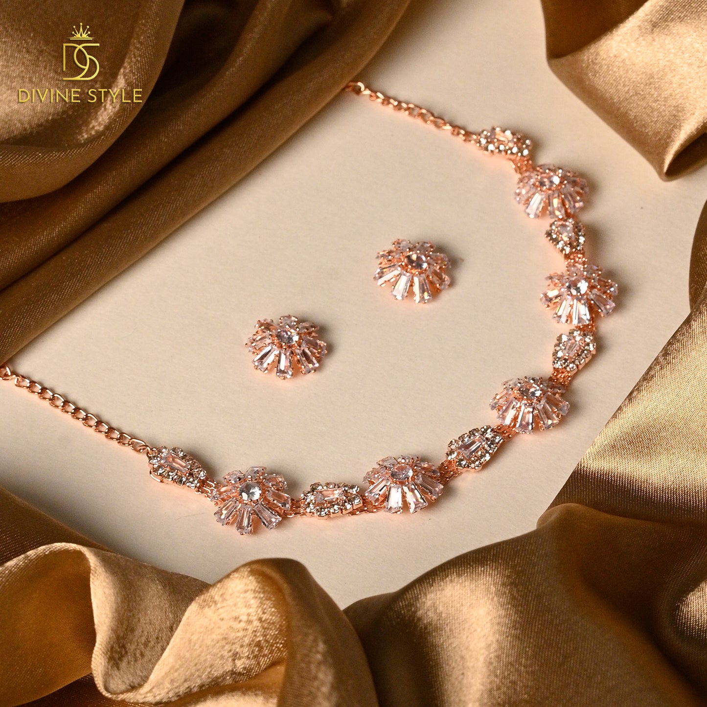 Divine Style Cubic Zirconia Necklace Set With Earring