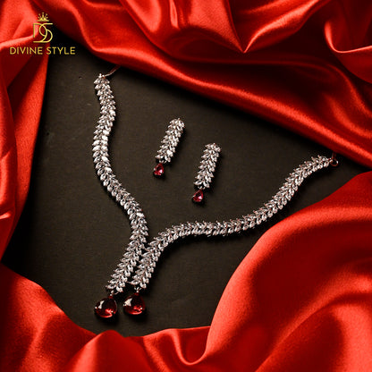 Divine Style Graceful Women jewellery sets