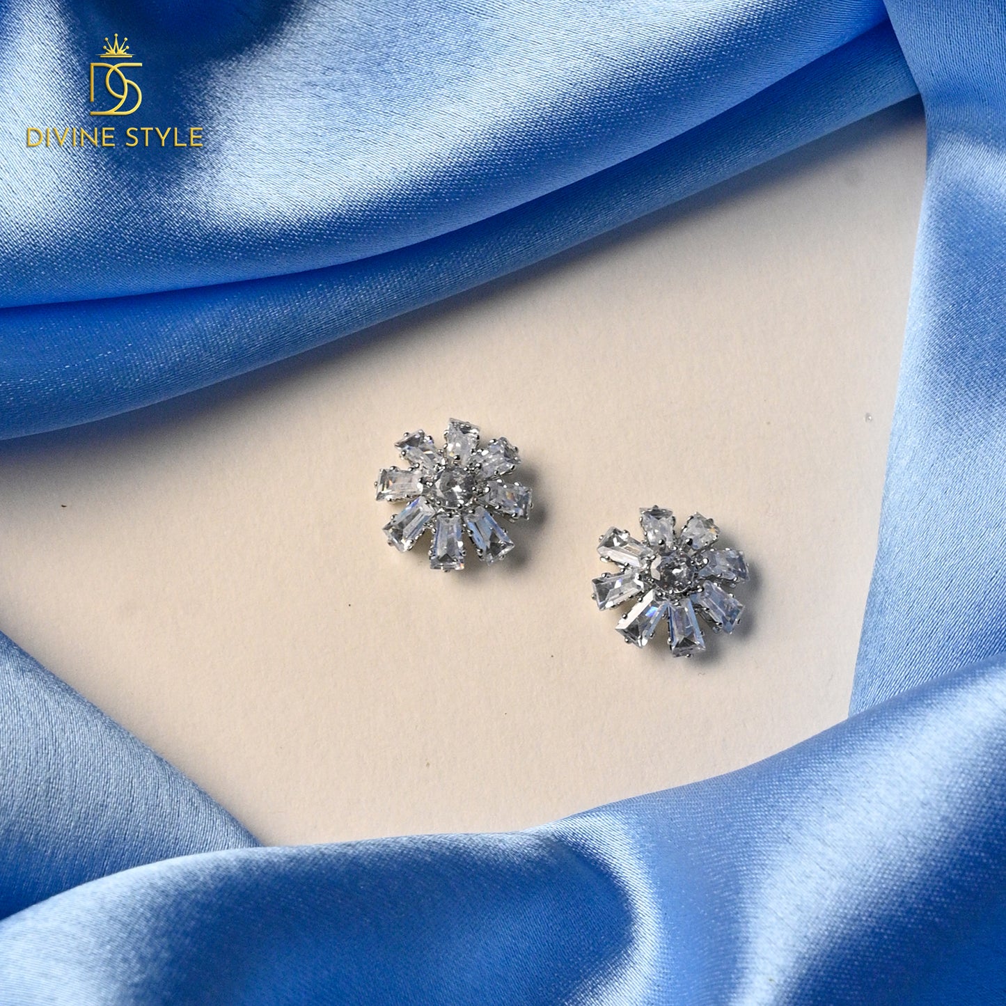 Divine Style Cubic Zirconia Necklace Set With Earring