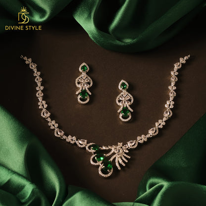Divine Style ternion Necklace With Earrings