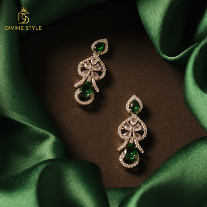 Divine Style ternion Necklace With Earrings