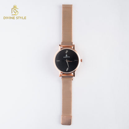 Divine Style Rose Gold Plated Mesh Chain Analog Wrist Watch for Women (Black)