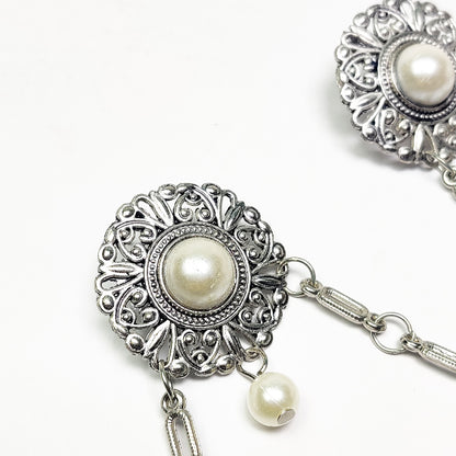 Divine Style Metal Jhumka Set
