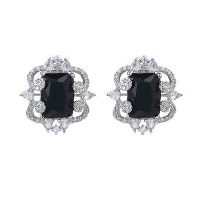 Divine Style Emarald Necklace With Earrings