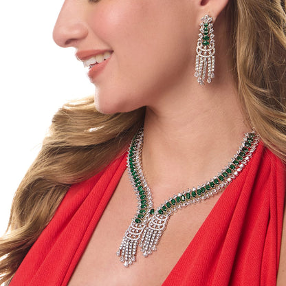 Divine Emerald Green Necklace